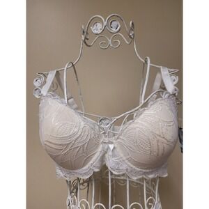 Paramour by Felina Ivory Sexy Lace Contour Underwire Padded Bra 38C NWT